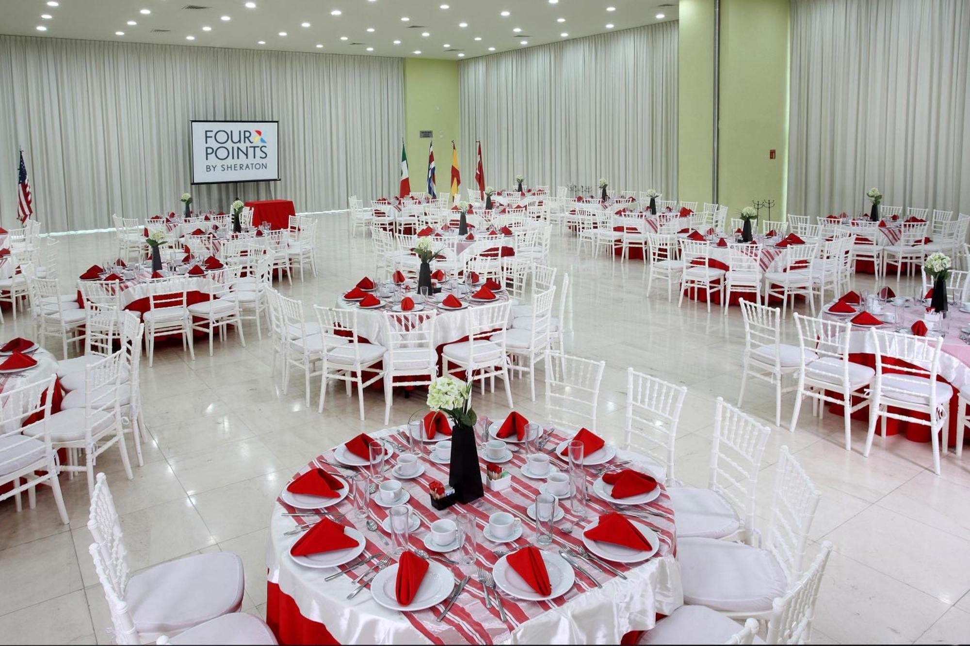 Four Points By Sheraton ורקרוז מראה חיצוני תמונה