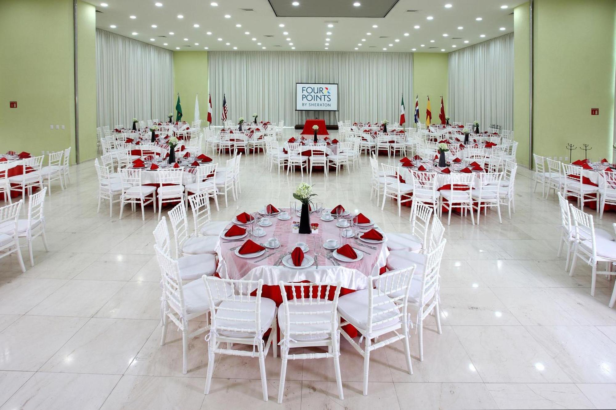 Four Points By Sheraton ורקרוז מראה חיצוני תמונה